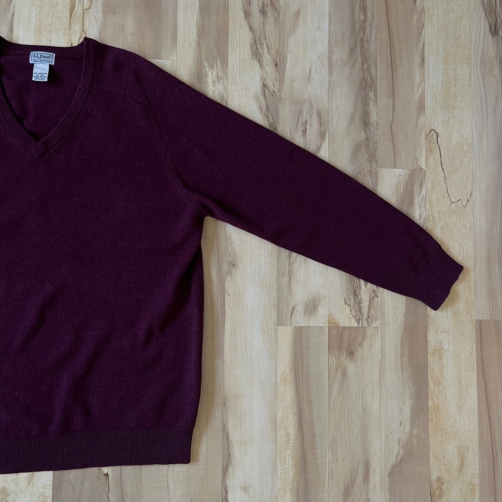 L.L. Bean Sweater Men's XLT 100% Wool Burgundy Classic Preppy Heritage Lodge - Picture 2 of 9